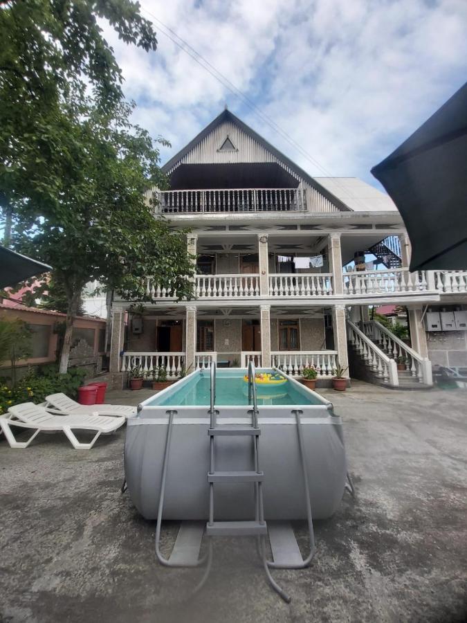 Linda Guest House Batum Dış mekan fotoğraf