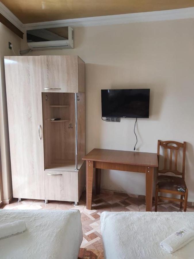 Linda Guest House Batum Dış mekan fotoğraf