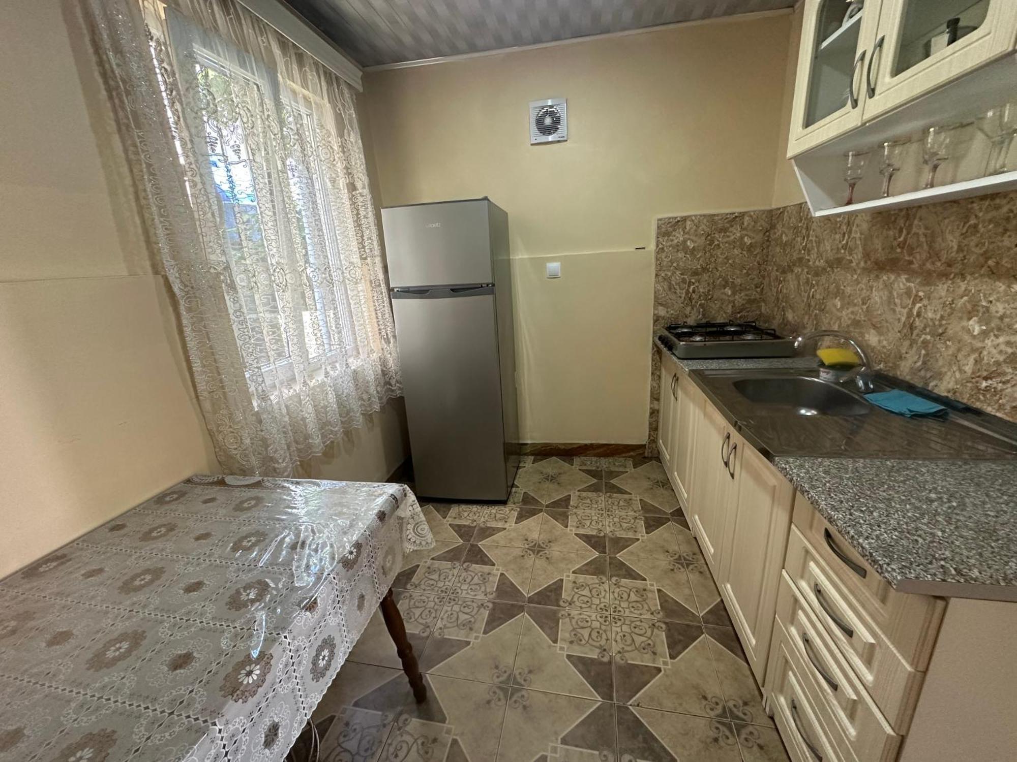 Linda Guest House Batum Dış mekan fotoğraf